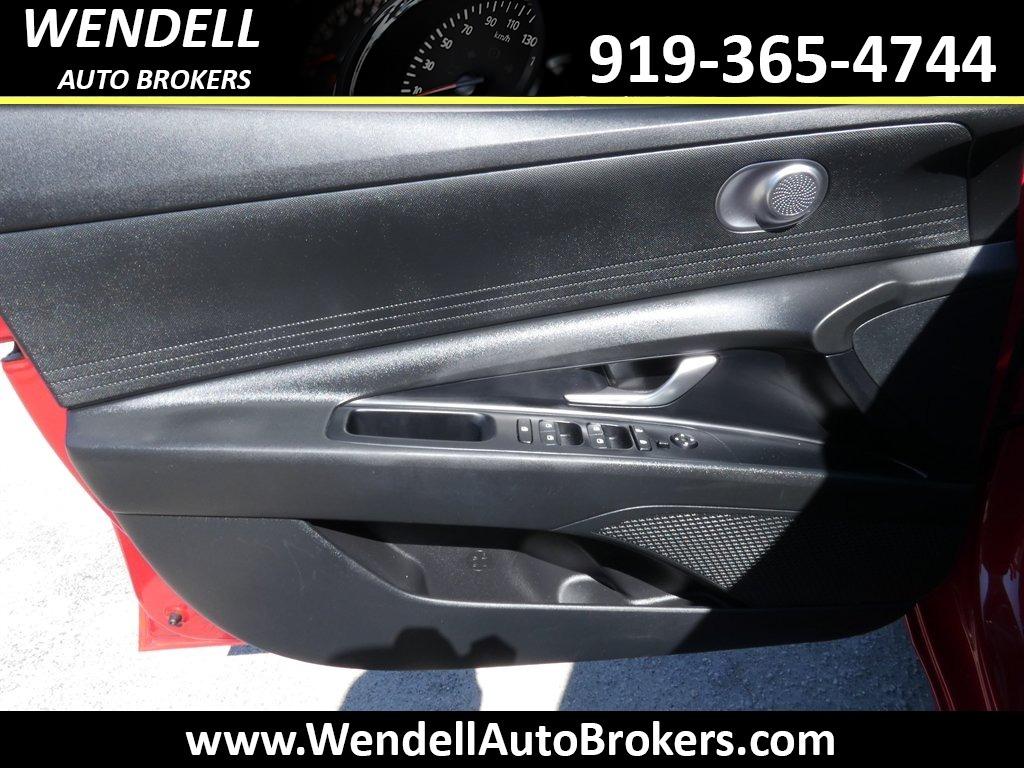 2023 Hyundai Elantra - $17,854