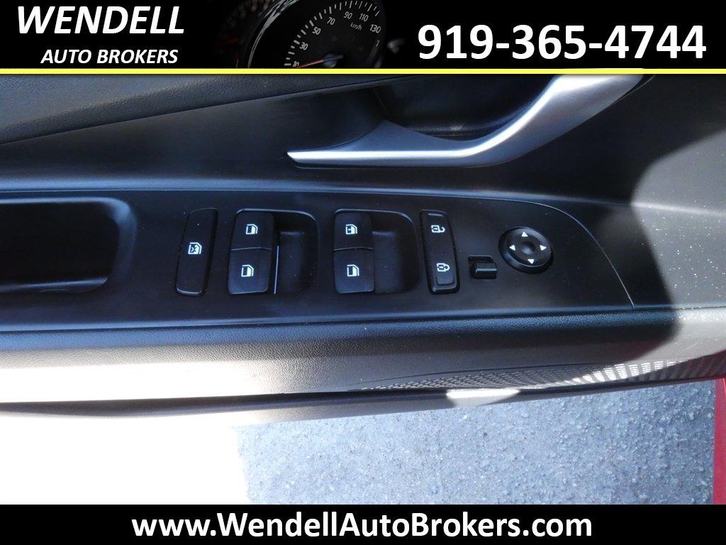 2023 Hyundai Elantra - $17,854