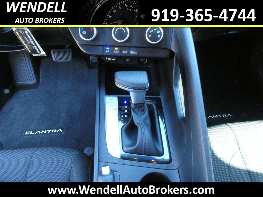 2023 Hyundai Elantra - $17,854