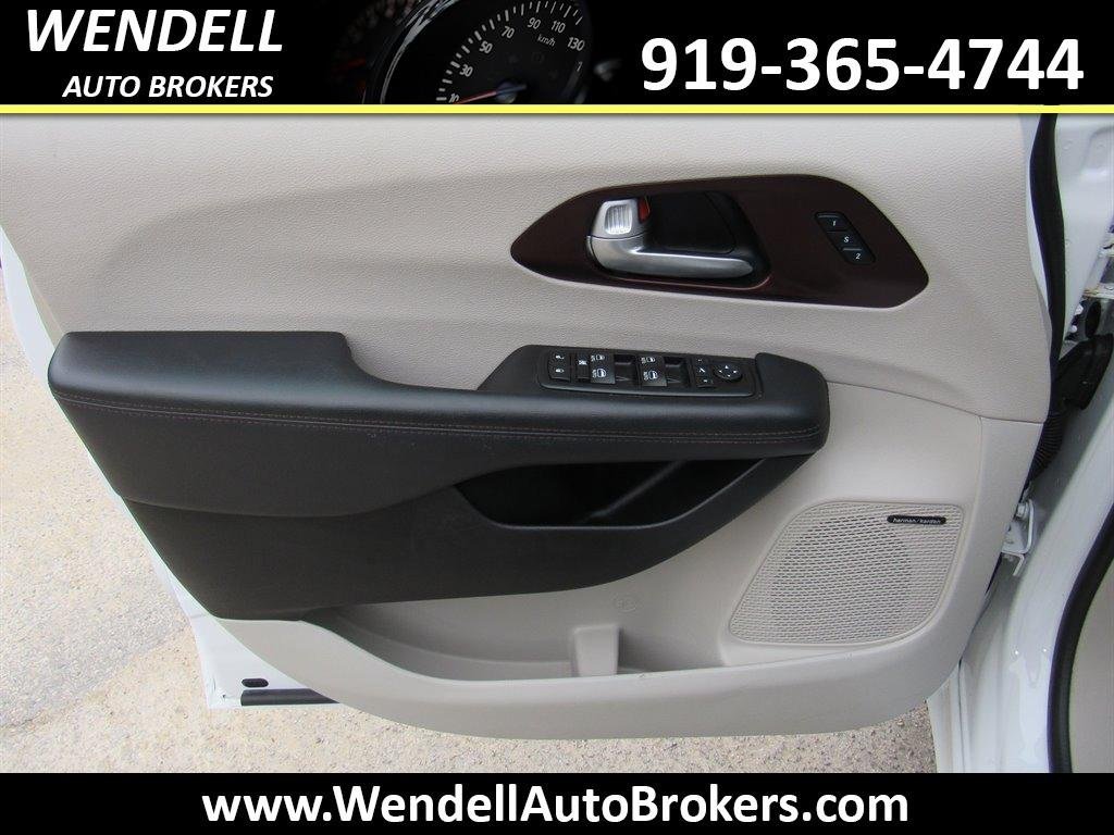 2017 Chrysler Pacifica - $17,226