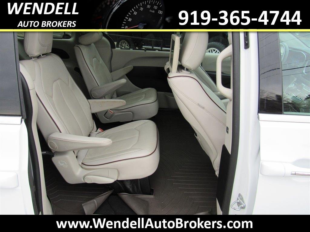 2017 Chrysler Pacifica - $17,226