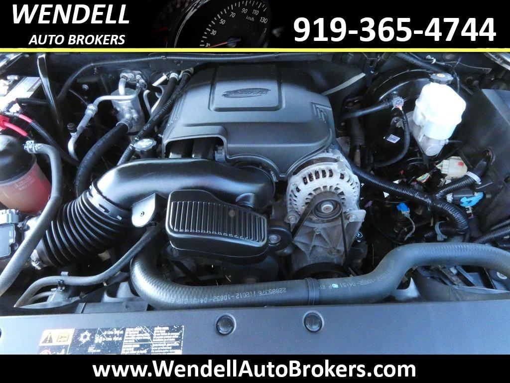 2013 Chevrolet Tahoe - $15,260
