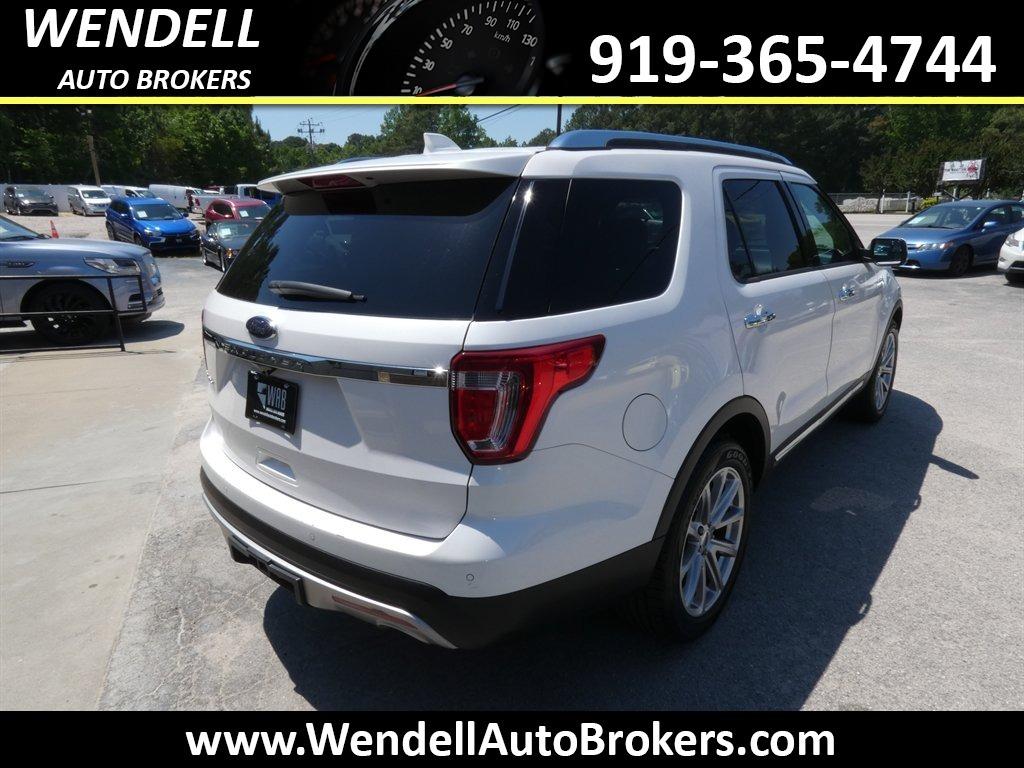 2017 Ford Explorer - $12,685