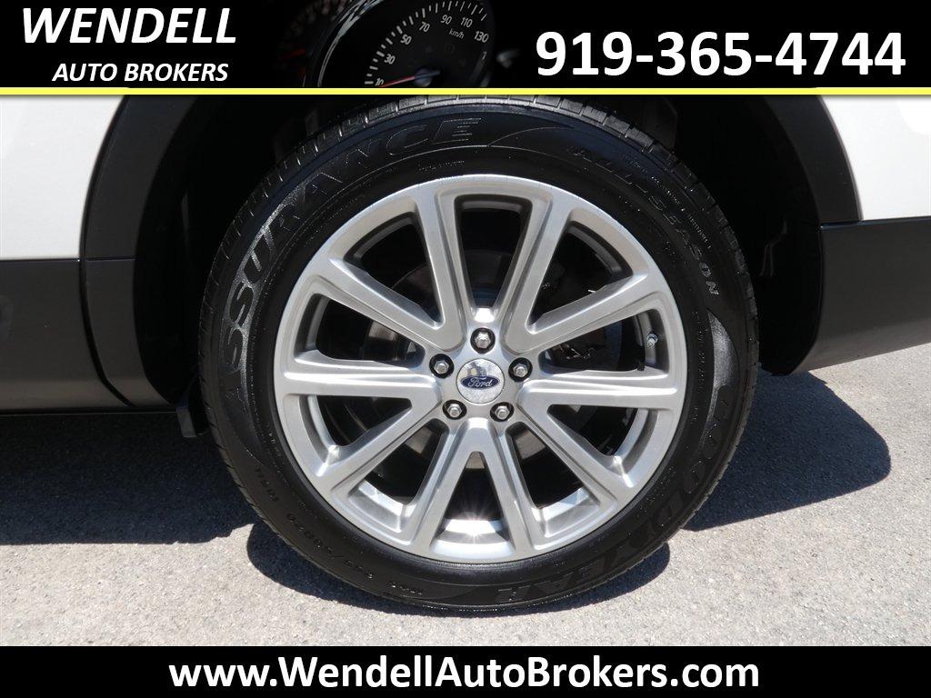 2017 Ford Explorer - $12,685
