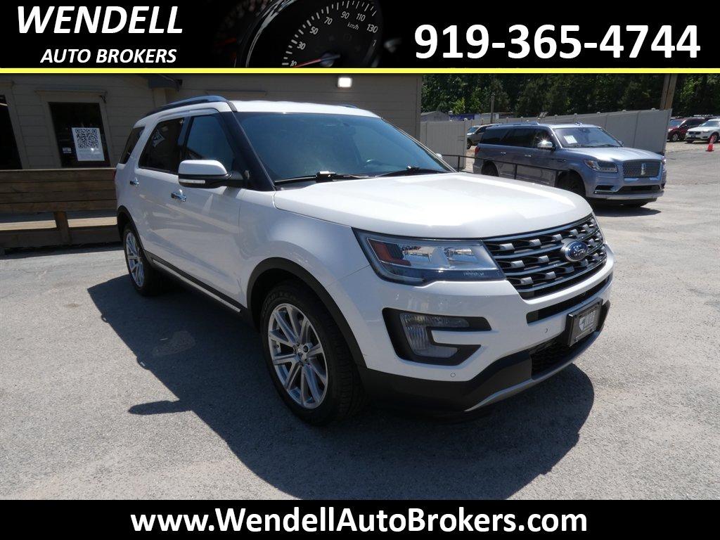 2017 Ford Explorer - $12,685
