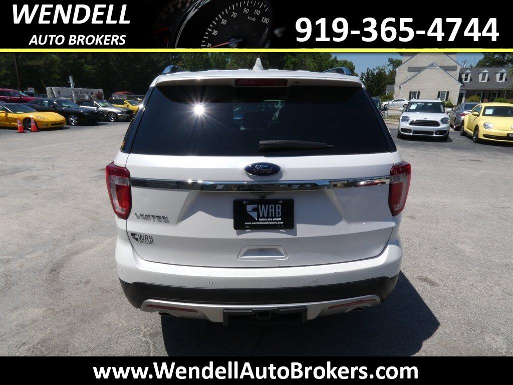 2017 Ford Explorer - $12,685