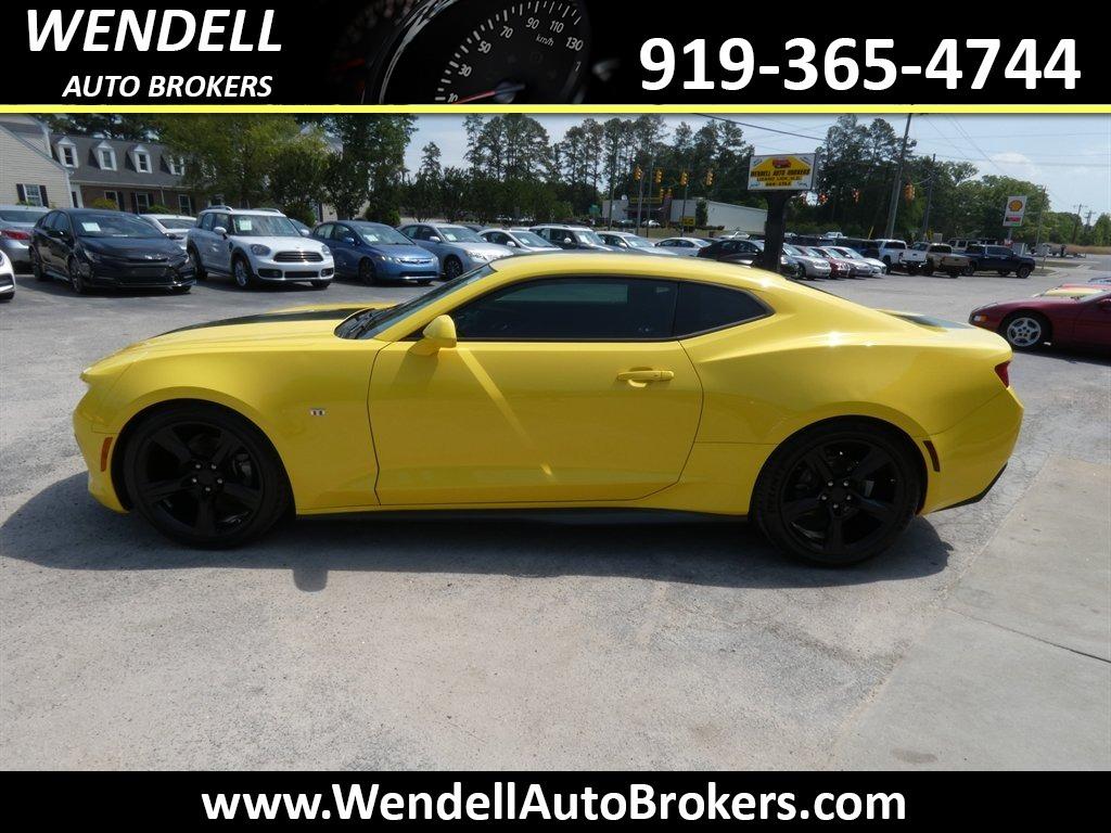 2017 Chevrolet Camaro - $16,985