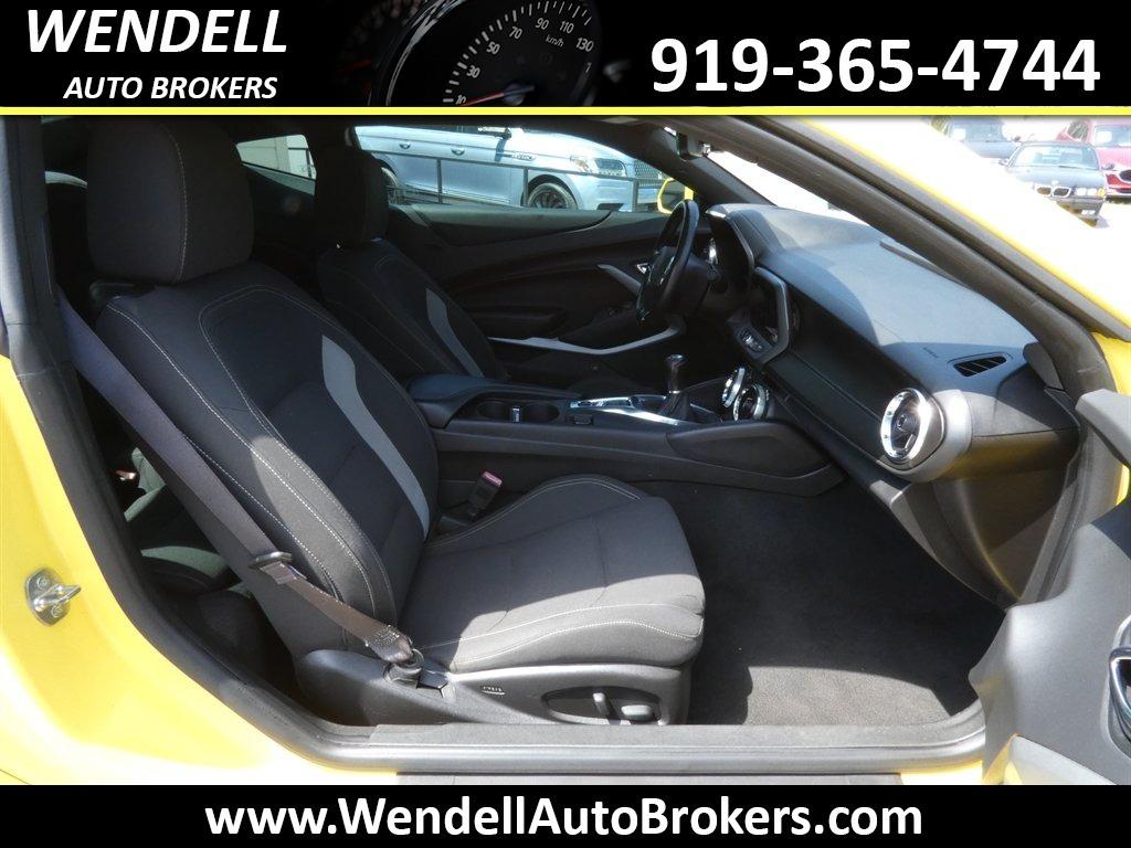 2017 Chevrolet Camaro - $16,985