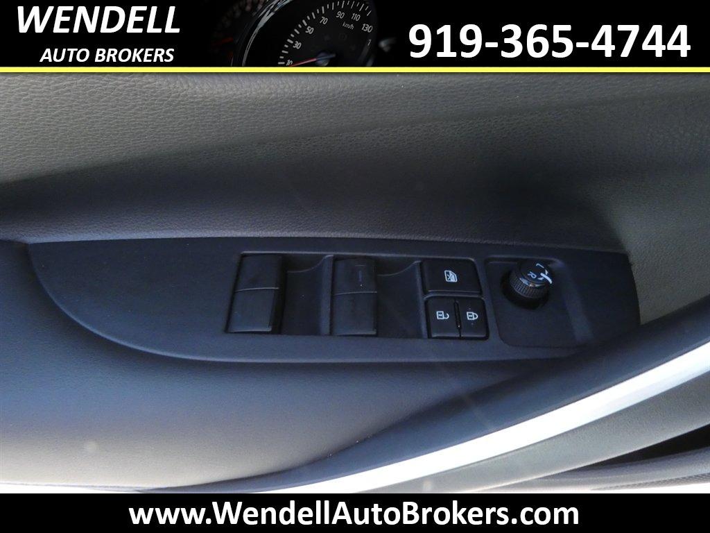 2021 Toyota Corolla - $18,895