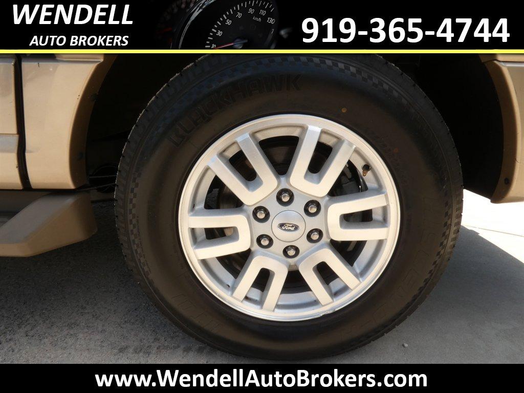 2014 Ford Expedition - $10,265