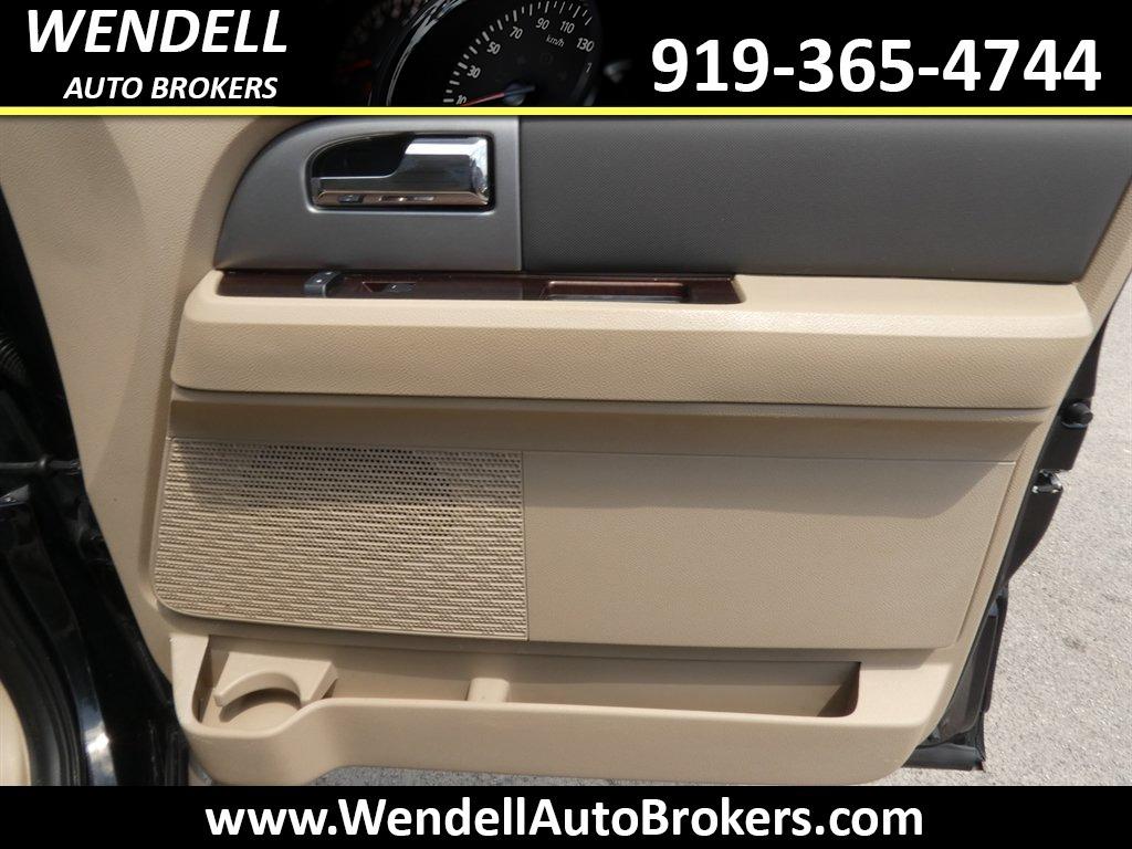 2014 Ford Expedition - $10,265