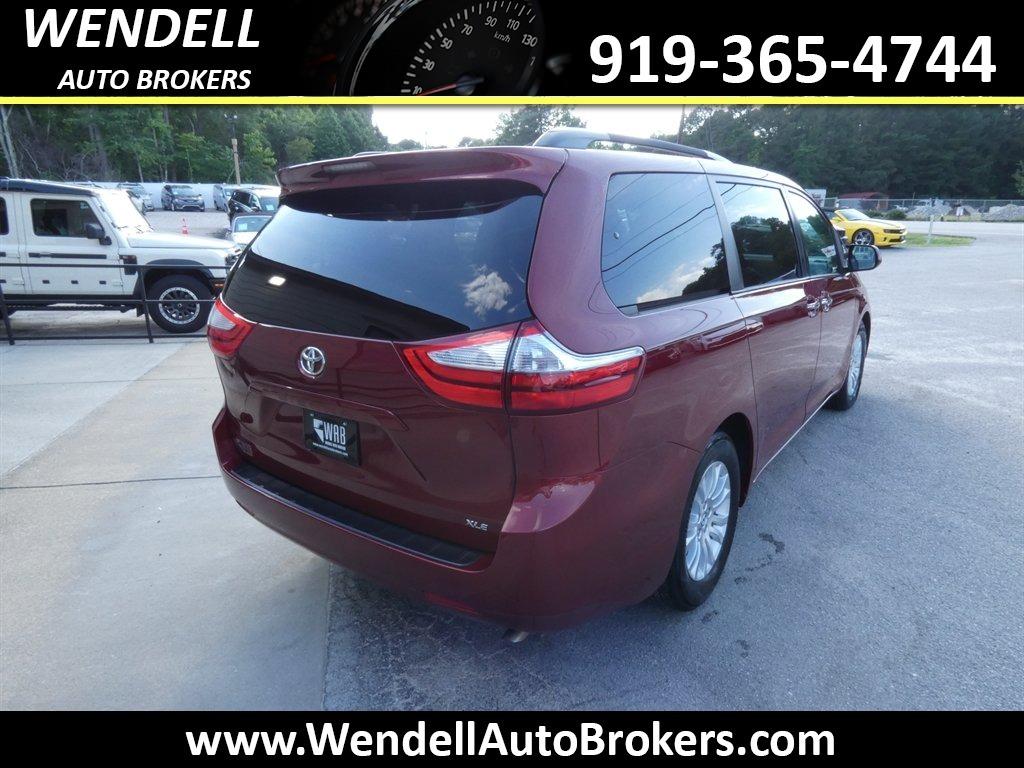 2016 Toyota Sienna - $14,462