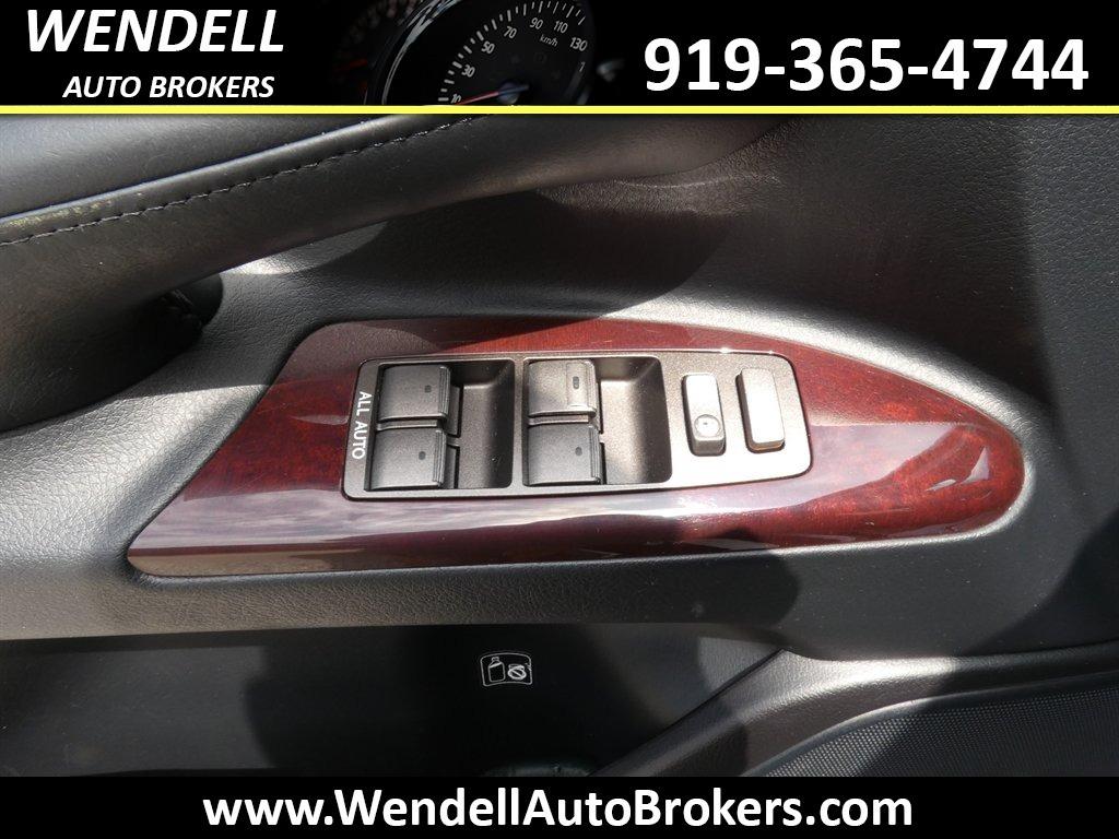 2013 Lexus LX - $33,412