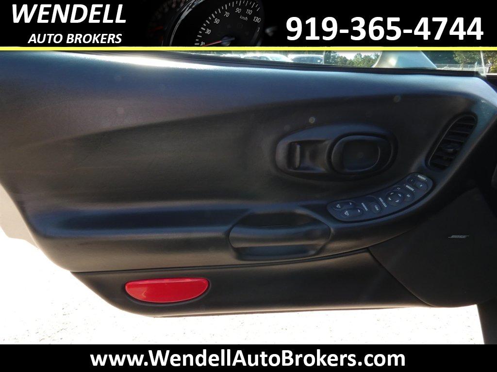 2000 Chevrolet Corvette - $16,985