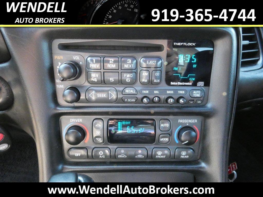 2000 Chevrolet Corvette - $16,985