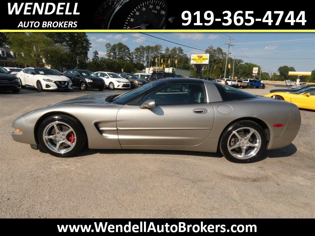 2000 Chevrolet Corvette - $16,985