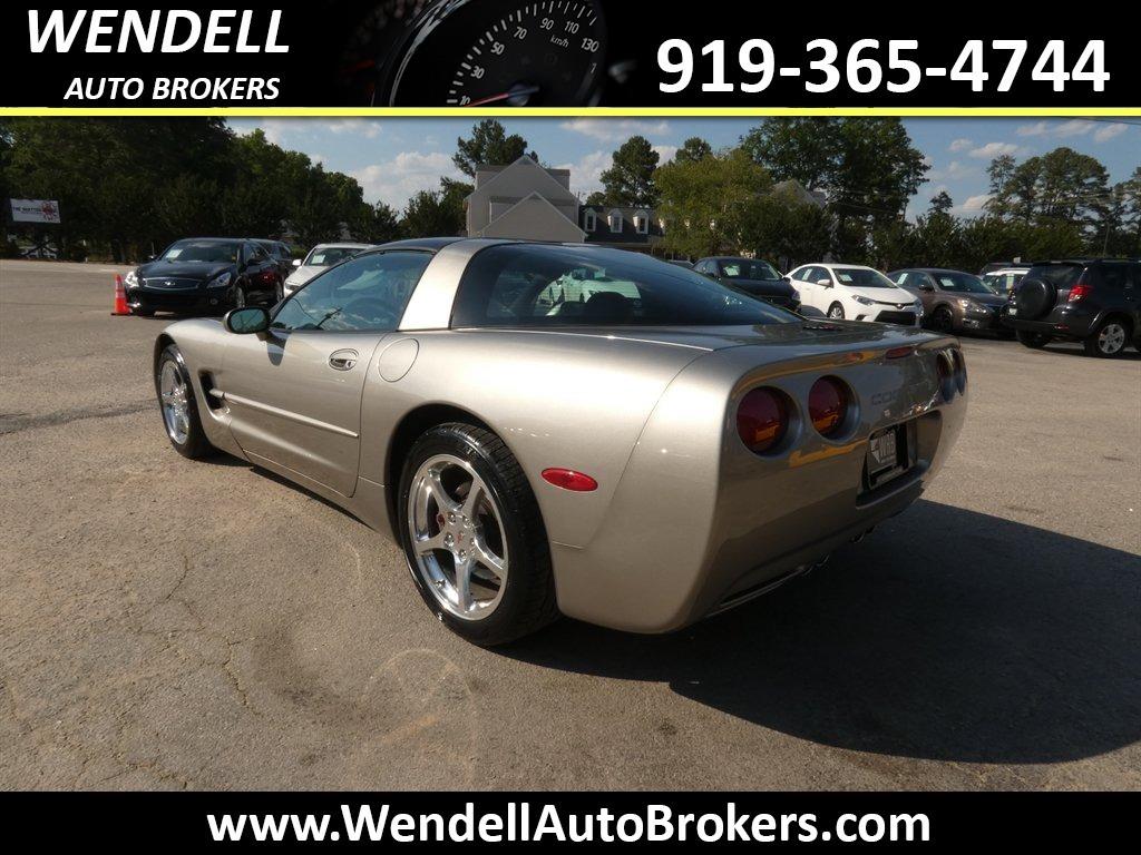 2000 Chevrolet Corvette - $16,985