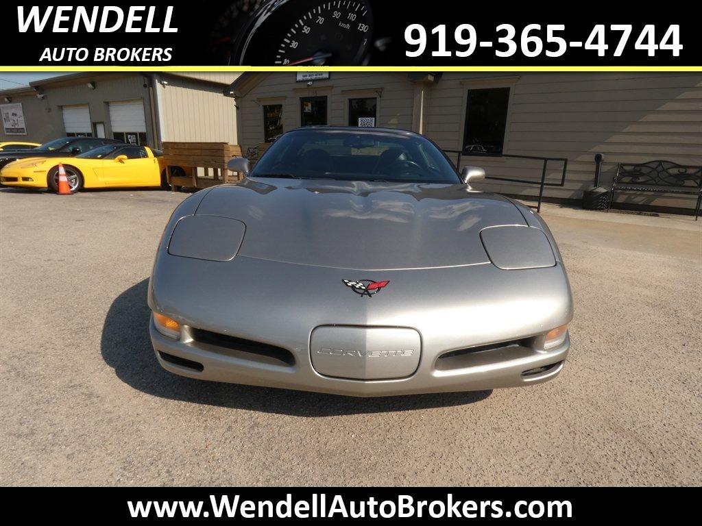 2000 Chevrolet Corvette - $16,985