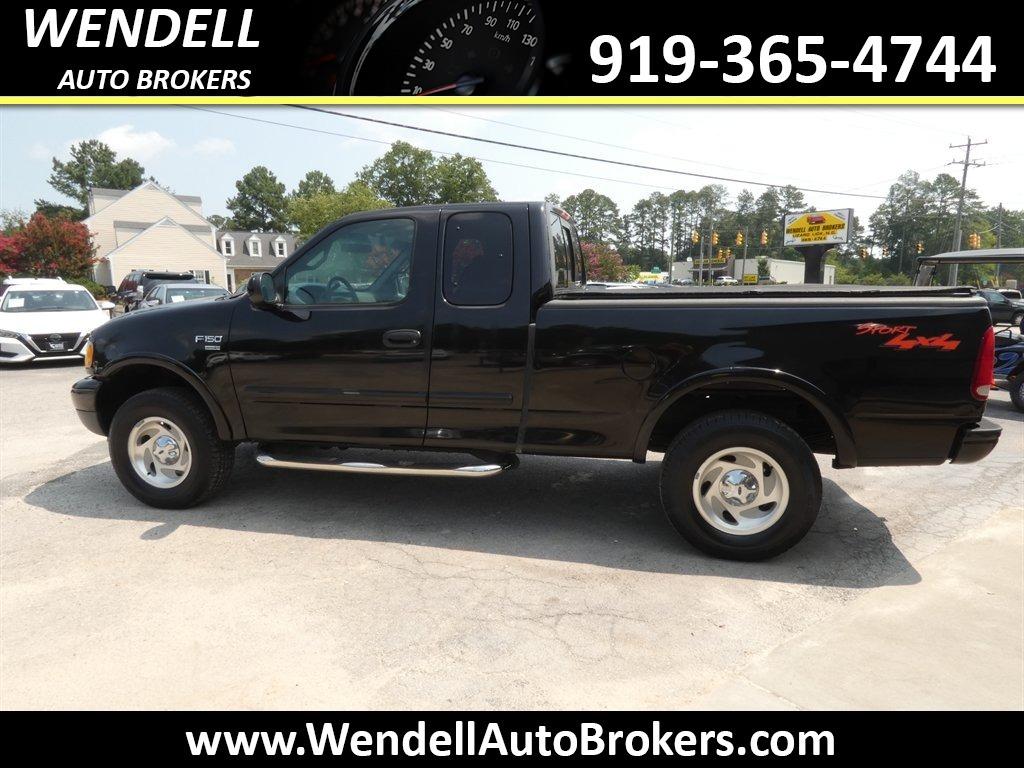 2000 Ford F150 - $7,995