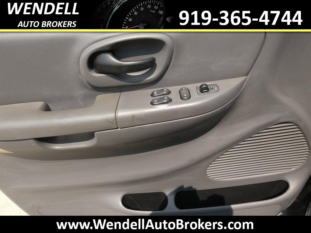 2000 Ford F150 - $7,995