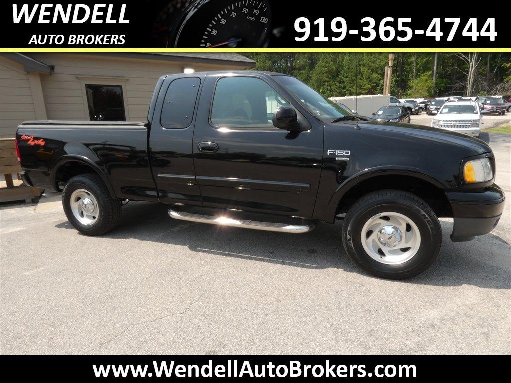 2000 Ford F150 - $7,995