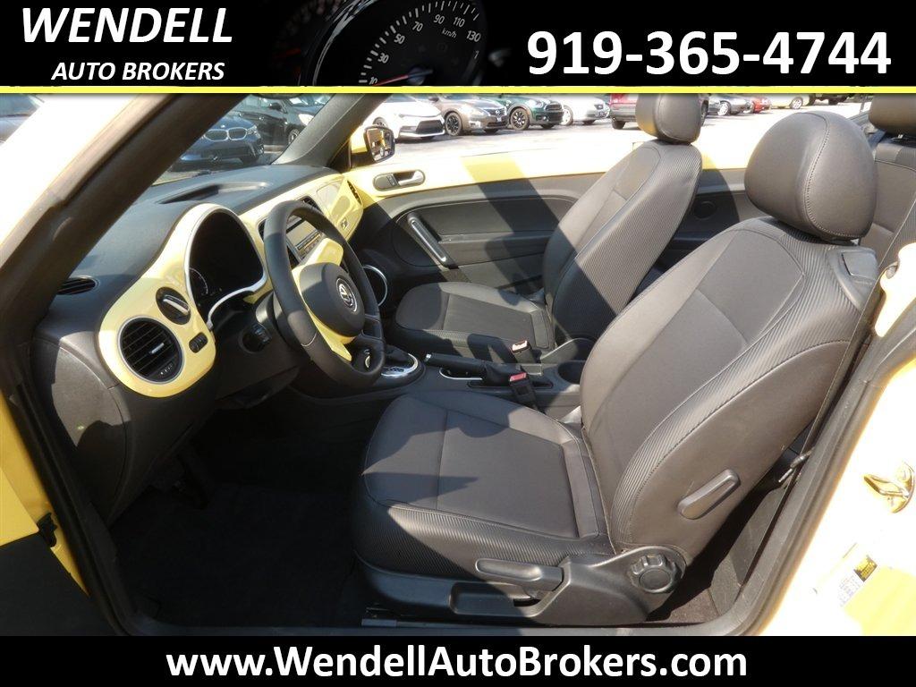 2013 Volkswagen Beetle - $11,665