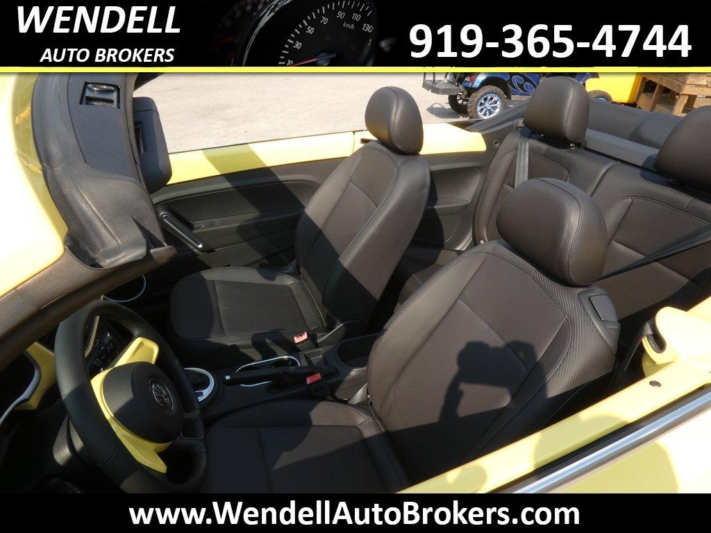 2013 Volkswagen Beetle - $11,665