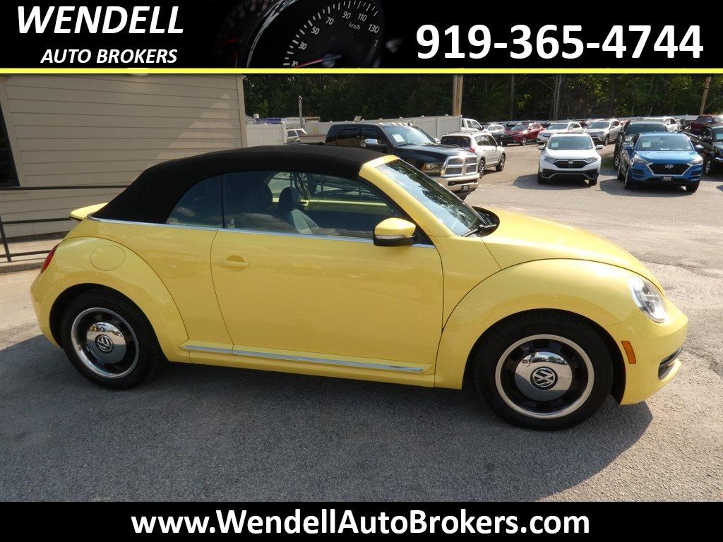 2013 Volkswagen Beetle - $11,665