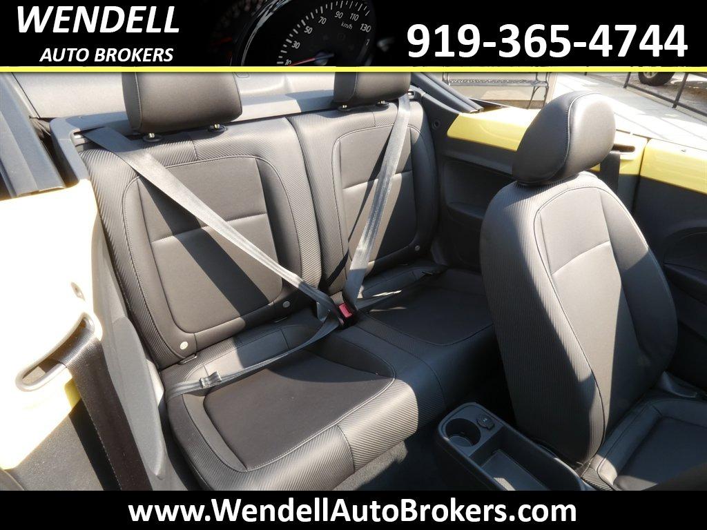 2013 Volkswagen Beetle - $11,665