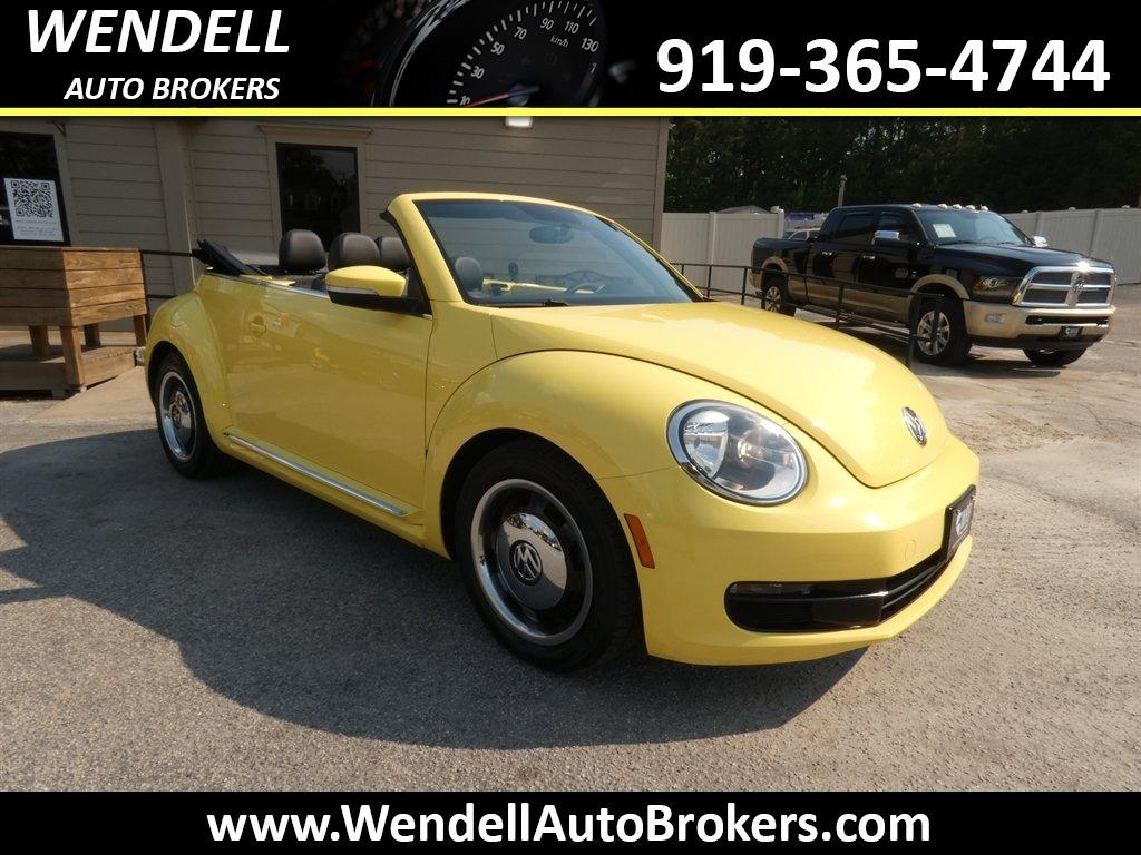 2013 Volkswagen Beetle - $11,665