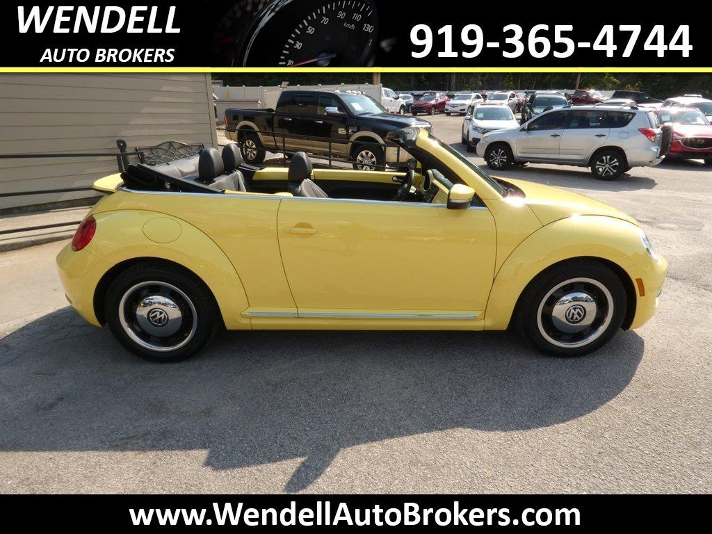 2013 Volkswagen Beetle - $11,665
