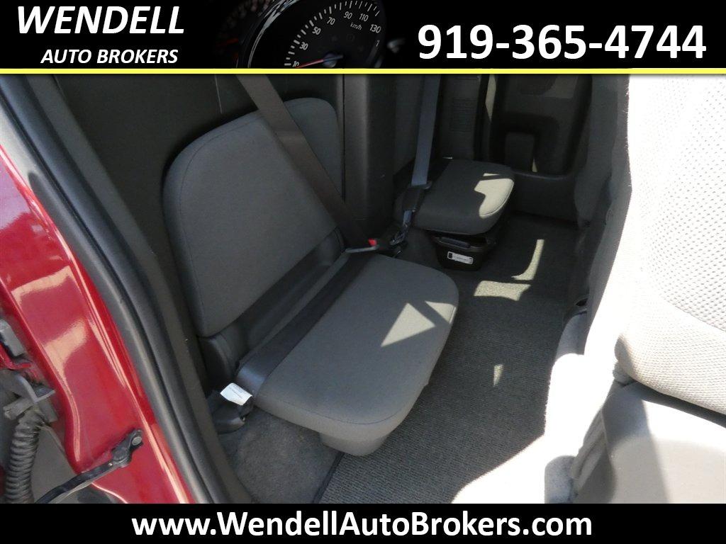 2006 Nissan Frontier - $9,485