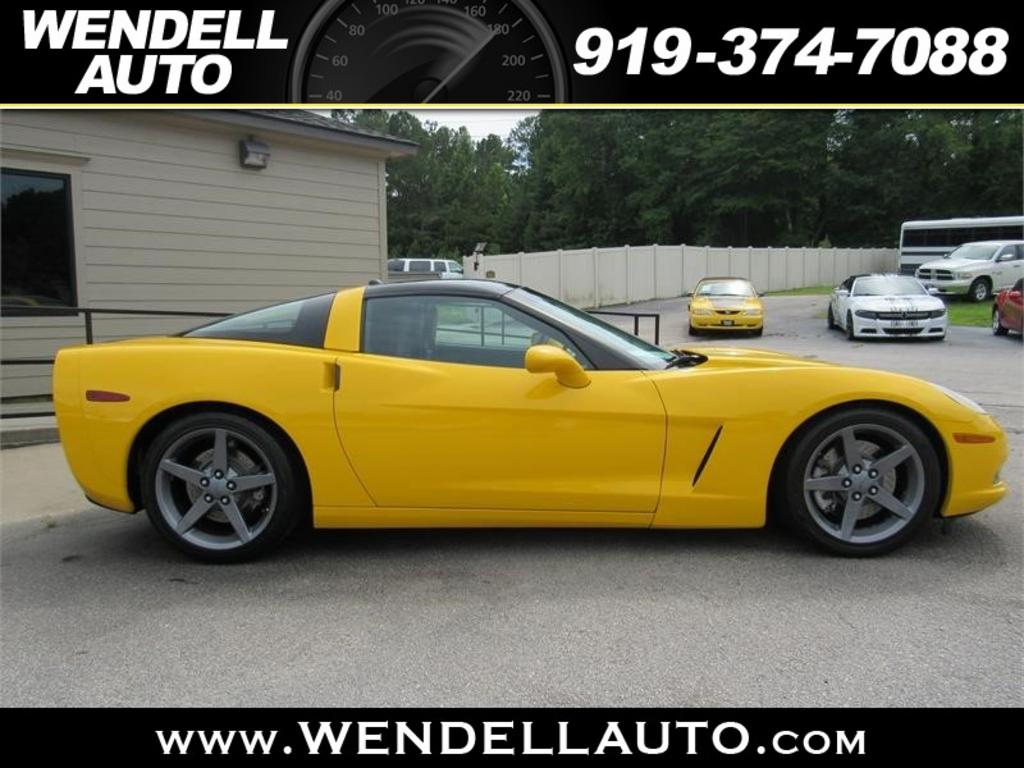 2005 CHEVROLET Corvette Coupe - $26,181