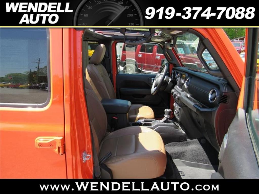 2020 Jeep Wrangler Unlimited Sahara photo