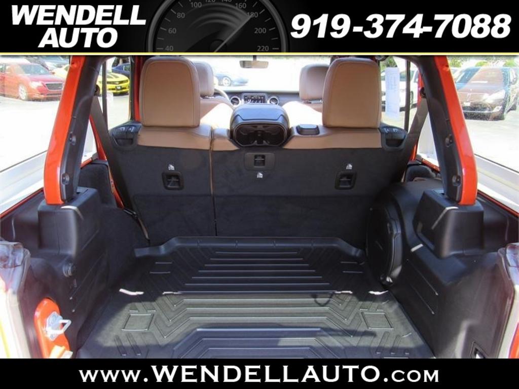 2020 Jeep Wrangler Unlimited Sahara photo