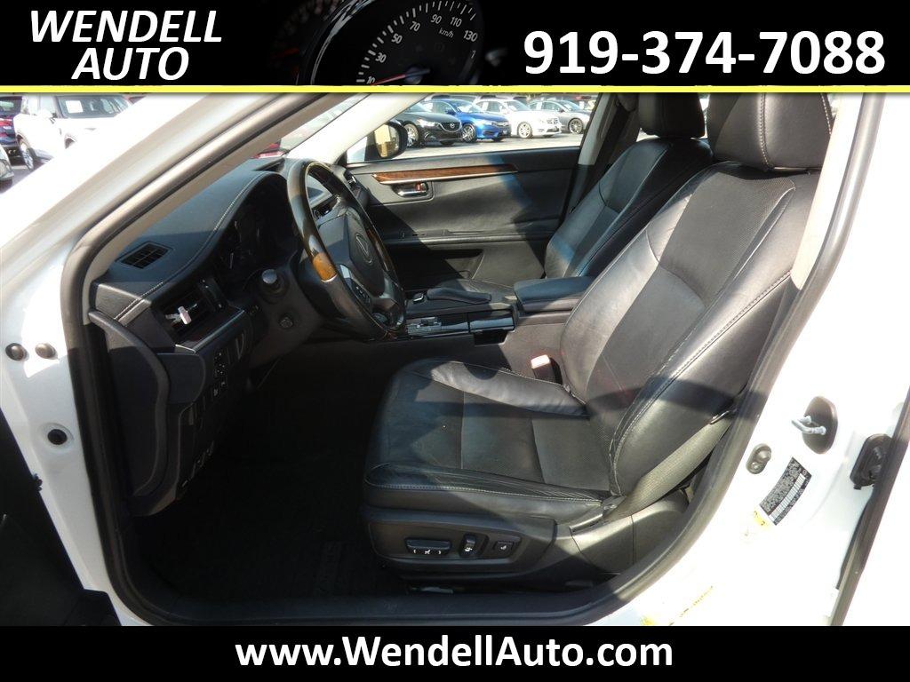 2013 Lexus ES