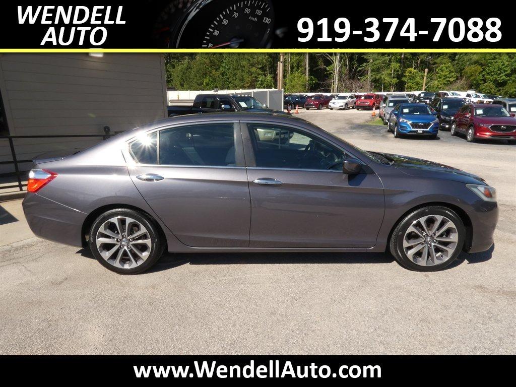 2015 Honda Accord - $11,976