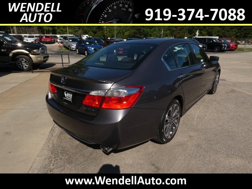 2015 Honda Accord - $11,976