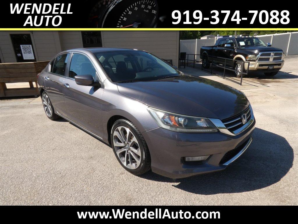 2015 Honda Accord - $11,976