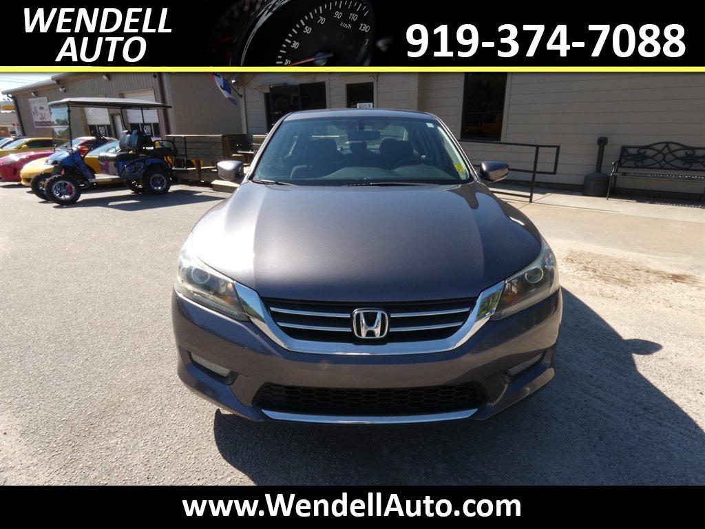 2015 Honda Accord - $11,976