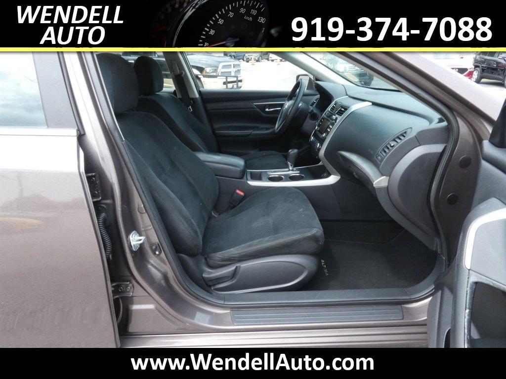 2015 Nissan Altima - $7,714