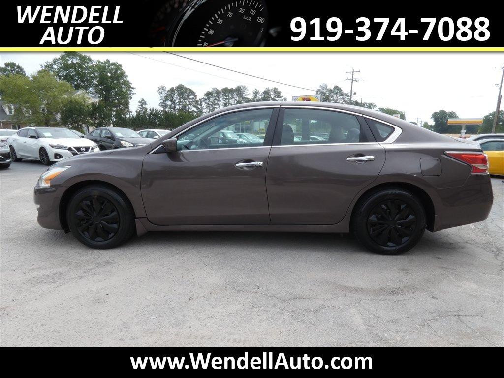 2015 Nissan Altima - $7,714