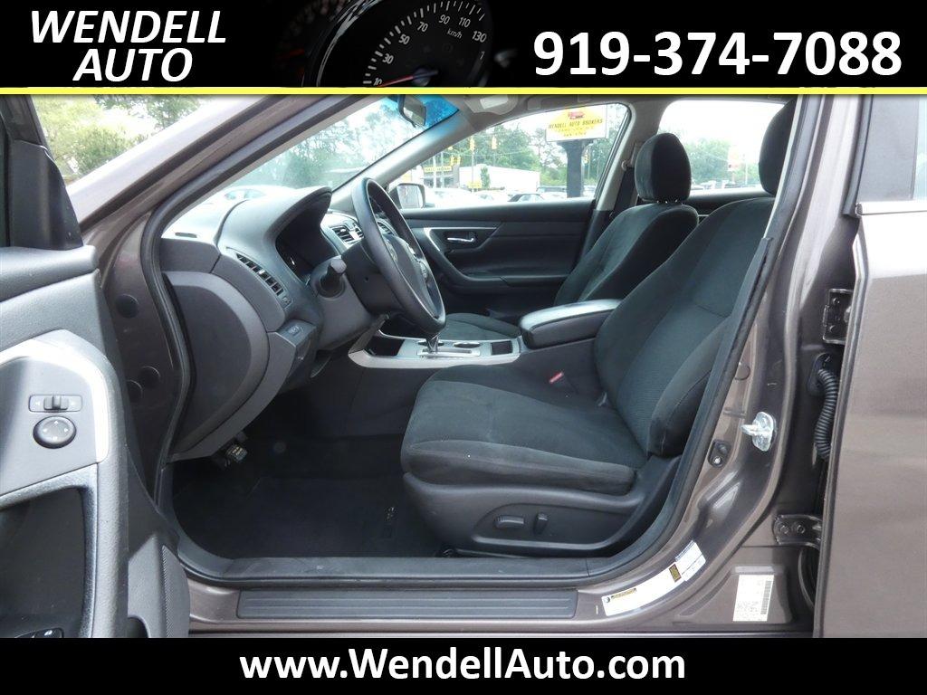 2015 Nissan Altima - $7,714