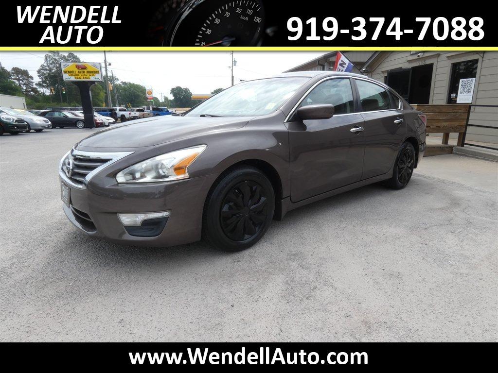 2015 Nissan Altima - $7,714