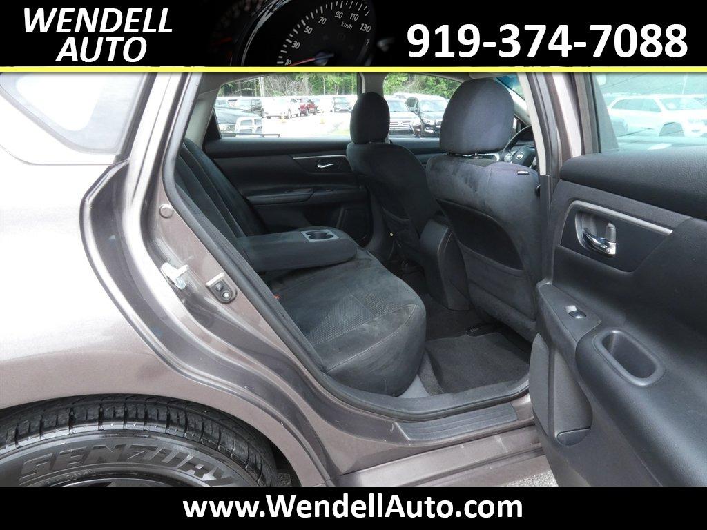 2015 Nissan Altima - $7,714