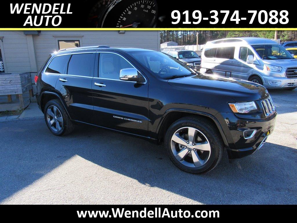 The 2014 Jeep Grand Cherokee Overland photos