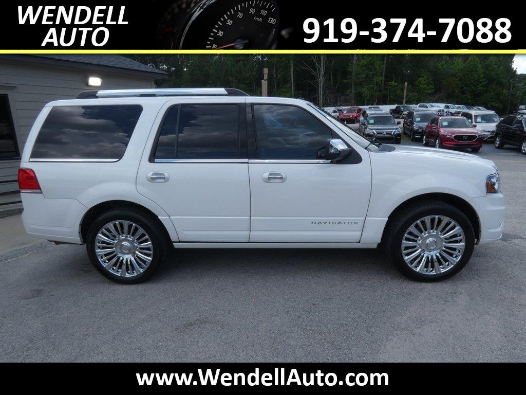 2017 Lincoln Navigator - $17,265