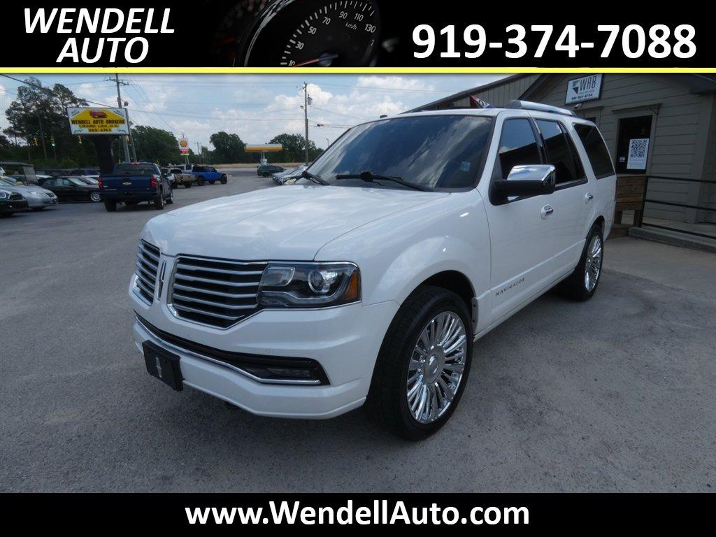2017 Lincoln Navigator - $17,265