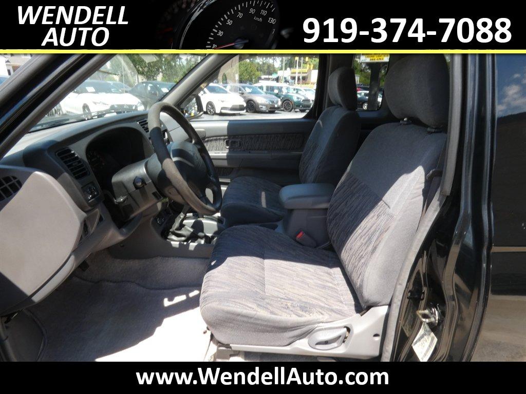 1999 Nissan Frontier - $15,965