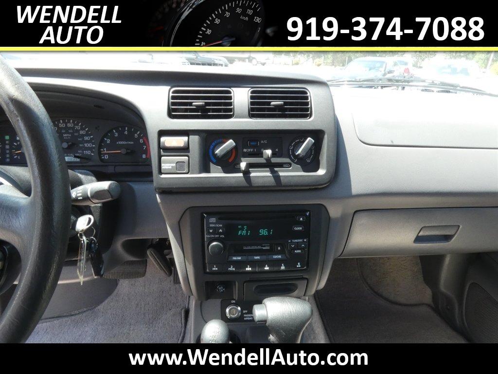 1999 Nissan Frontier - $15,965